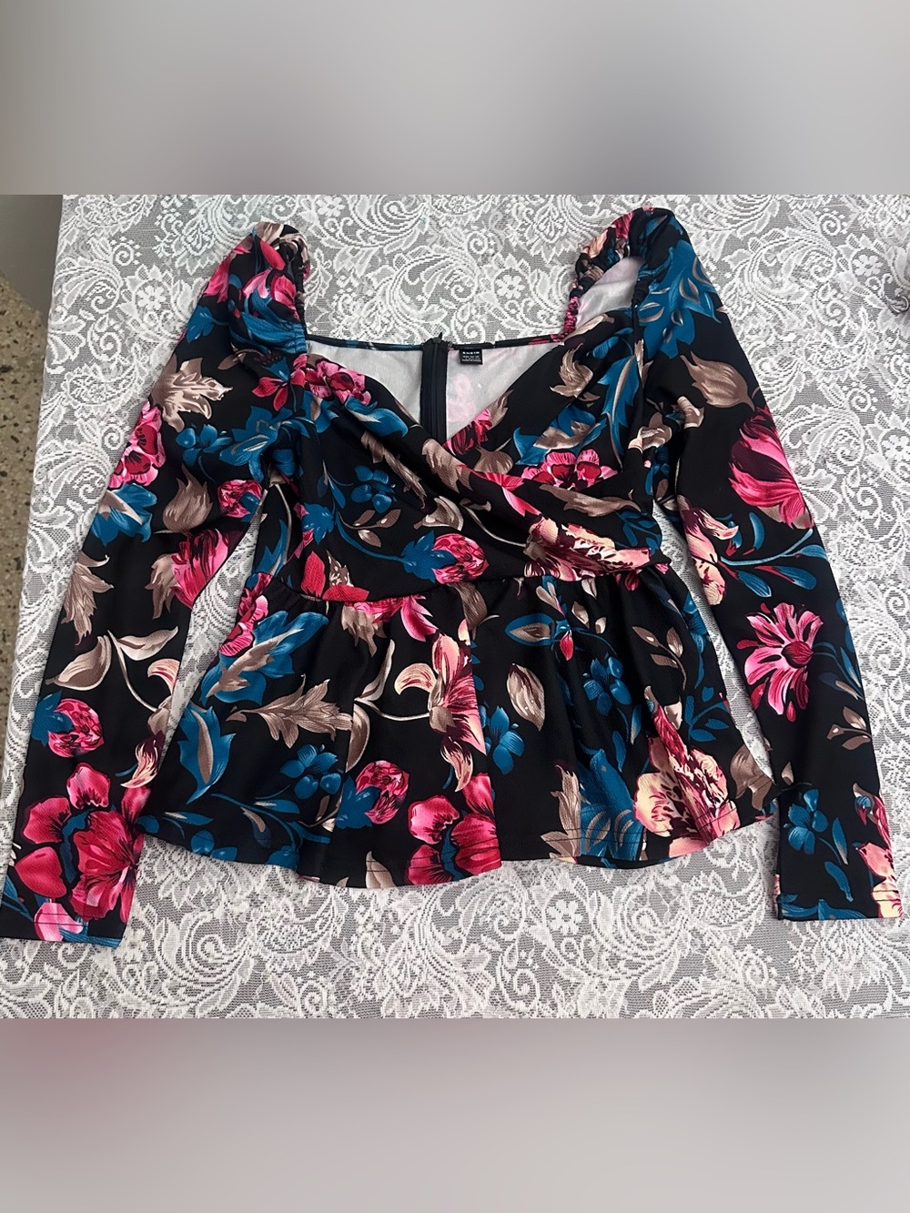 SHEIN Black Floral Peplum Top Size L